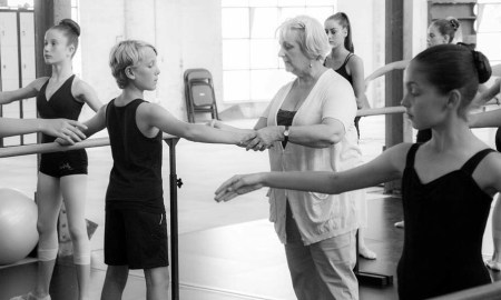 Karen Malek teaching. Photo by Paul Malek.