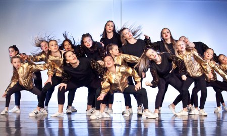 Dancers performing at Victorian Dance Festival. Photo by Belinda Strodder